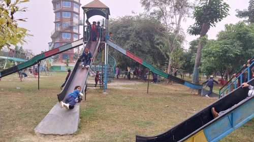 Picnic 2080 Below class 4